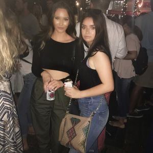 Meet your Posher, Kayla